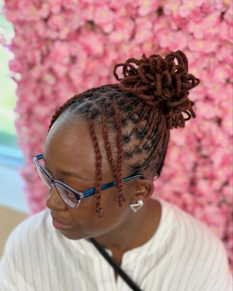 Retwist and a cute 🌸petal bun 🌸 for the winnnnn 🙂‍↕️🙂‍↕️ #naturalhair #newsalon #newclientswelcome #licensedcosmetologist #locs #retwist #retwistandstyle #locstyles #naturalhair Petal Bun Locs, Locs Retwist, Loc Styles, Locs, Natural Hair Styles, Twist