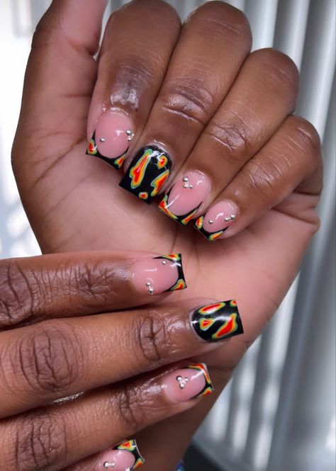 short nails black girl Short Arclyc Nail Ideas, Short Acrylic Nails Croc Print, Stud Nails Designs, Short Acrylic With Charms, Trippy Short Nails, Acrylic Nail Designs Trippy, Short Trippy Nail Designs, Thermal Nails, Hard Nails