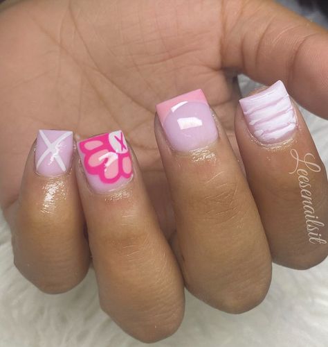 Nails For Back To School 6th Grade, Nails For Back To School Acrylic Short, Extra Short Acrylic Nails French Tip, Nine Year Old Nails, Nail Designs For 10 Year, Short Nails Black Girls Ideas, Xs Acrylic Nails, Nails For 3rd Grade, Back To School Nails 6th Grade