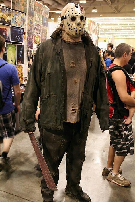 Jason Voorhees Halloween Costume, Jason Halloween Costume, Jason Voorhees Costume, Jason Horror, Halloween Jason, Kostum Halloween, Horror Halloween Costumes, Jason Mask, Halloween Costume Mask