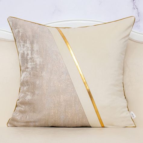 Accent pillows for beige couch