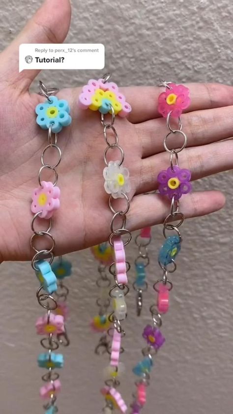 Perler Bead Chain, Perler Bead Crafts, Chain Tutorial, Diy Beaded Rings, Бисер Twin, Bead Crafts Diy, Gelang Manik-manik, Diy Perler Bead Crafts, Bracelet Craft Diy