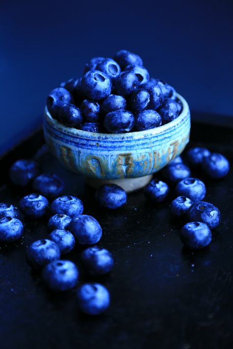 Blue Magazine Cover, Fruits Plate, Blue Magazine, Thai Food Photography, Cooking Photography, Iphone11 Pro, Blueberry Fruit, Fruits Images, Free Fruit