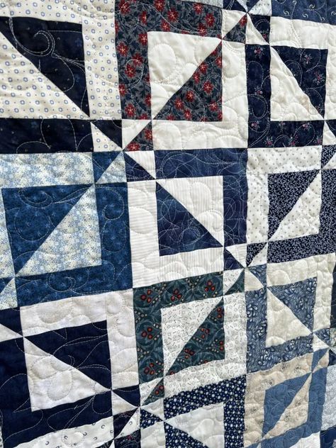 Quilt Finish: True Blue – Jo's Country Junction Lattice Quilt, Quilt Blocks Easy, Piano Key, Star Quilt Blocks, Boys Bedding, Floral Quilt, How To Finish A Quilt, Crazy Life, True Blue