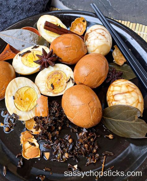 Chinese Tea Eggs, How To Store Bananas, Apple Cider Cookies, Boiling Eggs, How To Store Garlic, Pumpkin Banana Bread, Quick Protein, Chinese Snacks, Matcha Cookies