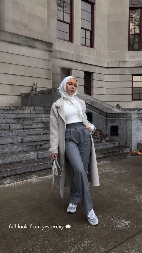 Hijab Fashion Inspiration Winter, Winter Hijabi Outfits, Hijabi Fashion Winter, Summer Hijabi, Estilo Hijab, Hijabi Outfit, Street Hijab Fashion, Modest Outfit, Mode Turban