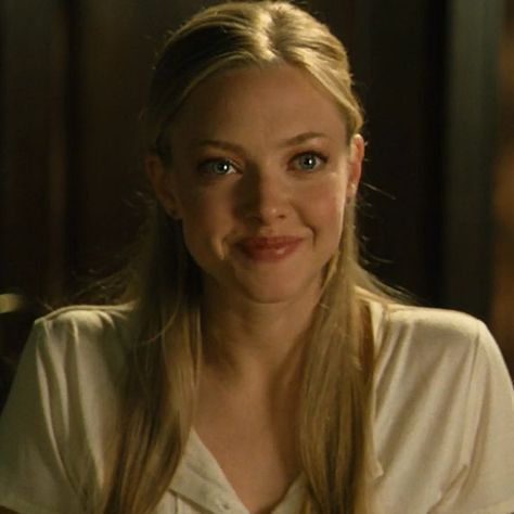 Jacob Day, Letters To Juliet, Blonde Actresses, Girly Movies, Girl Movies, Amanda Seyfried, Fav Celebs, Blonde Girl, Pretty Face