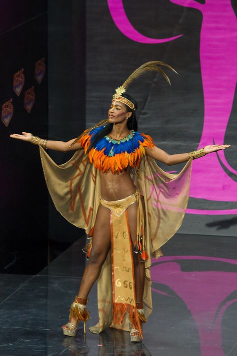 "Anacaona" Haiti, Cherie. Haitian Clothing, Miss Universe 2013, Taino Indians, Haitian Art, Puerto Rican Pride, Indigenous Americans, National Costume, Miss Universe, Costume Contest