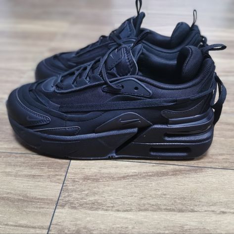 No Box Men Nike Air Max Furyosa Nrg Brand New Never Worn Zapatillas 47 Street, Nike Air Max Furyosa, All Black Nikes, Black Nike Air Max, Black Nike Sneakers, Black Trainers, Mens Nike Shoes, Black Nike, Pastel Hues