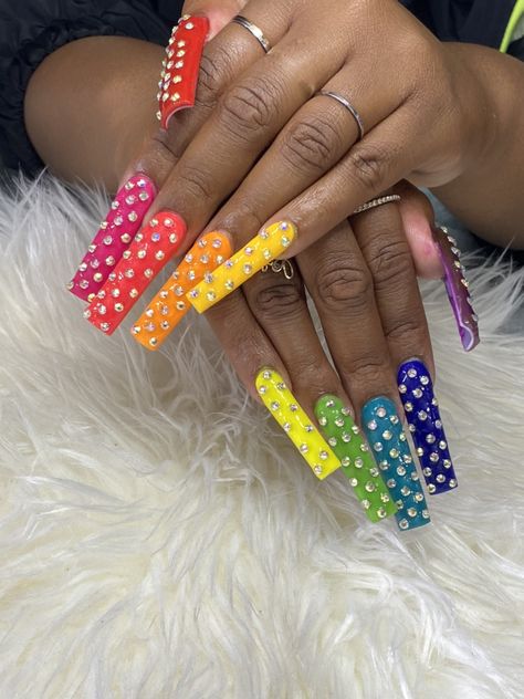 Rainbow Nails Rainbow Wedding Nails, Rainbow Animal Print Nails, Rainbow Bling Nails, Crazy Acrylic Nails, Rainbow Nail Art Designs, Bedazzled Nails, Rainbow Nails Design, Rainbow Nail Art, Rainbow Nail