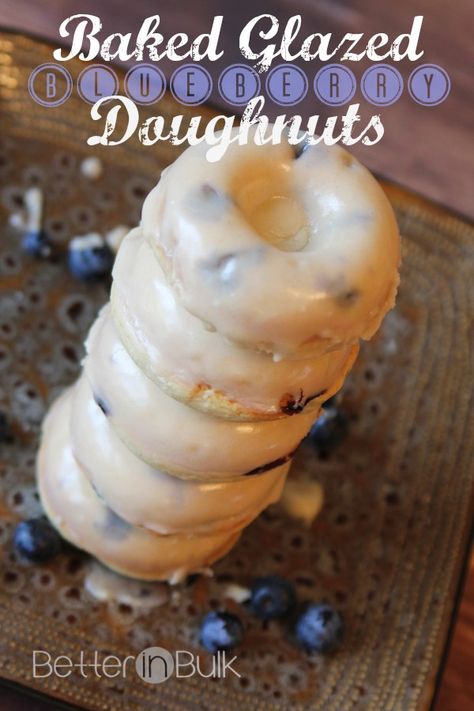 Blueberry Doughnuts, Blueberry Donuts, Baked Doughnuts, Baked Donut Recipes, Homemade Donuts, Doughnut Recipe, Baked Donuts, Donut Recipes, Beignets