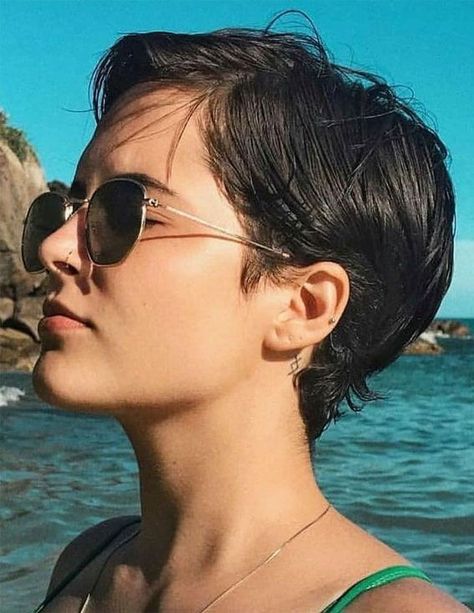 Dark Hair Straight, Sleek Pixie, Brunette Pixie Cut, Buzzed Hair Women, Summer Brunette, Short Brunette Hair, Brunette Pixie, Feminine Pixie, Longer Pixie Haircut