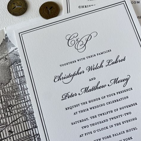 Classic White Wedding Invitations, Invite Aesthetic, Wedding Inspo Black, Unique Wedding Invitations Elegant, City Wedding Invitations, Intimate Proposal, Classic Wedding Invitations Elegant, Black And White New York, Black Tie Wedding Invitations