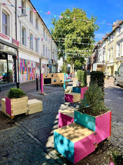 Placemaking Public Spaces, Pocket Park Public Spaces, Park Seating, Timber Planters, Urban Design Plan, Pocket Park, Urban Landscape Design, Public Space Design, Green Oasis