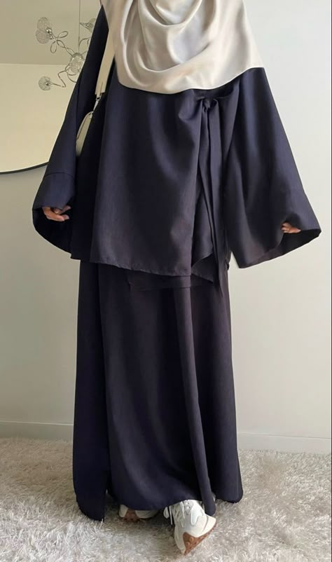 Abaya With Khimar, Islamic Modest Fashion, Muslimah Fashion Casual, Casual Abaya, Rok Outfit, Estilo Hijab, Mode Hijabi, Modern Hijab Fashion, Muslim Outfits Casual