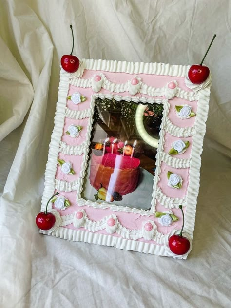 Cake Picture Frame, Cute Picture Frames, Fake Cakes, Cake Frame, Fake Cake, Cute Room Decor, Bellini, Dream Decor, Mellow Yellow