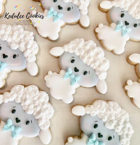 KEDULCE COOKIES 🍬 on Instagram: “It’s a boy! Cute baby lamb for a baby shower. #lambcookies #sugarcookies #royalicingcookies” Sheep Baby Shower Ideas, Sheep Cookies Decorated, Lamb Cookies Decorated, Lamb Cookies Royal Icing, Baby Lamb Baby Shower Ideas, Lamb Themed Snacks, Lamb Sugar Cookies Decorated, Baby Shower Sheep Theme, Lamb Theme Cake