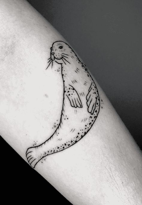 Seals Tattoo Design Images (Seals Ink Design Ideas) Harbor Seal Tattoo, Seal Tattoo Simple, Seals Tattoo, Sea Lion Tattoo, Ocean Sleeve, Seal Tattoo, Crab Tattoo, Magic Runes, 2024 Inspiration