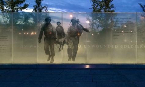 Memorial Exhibition, Memorial Design, Memorial Wall, American Veterans, National Mall, Veterans Memorial, Cabin Design, Environmental Graphics, Exhibition Space