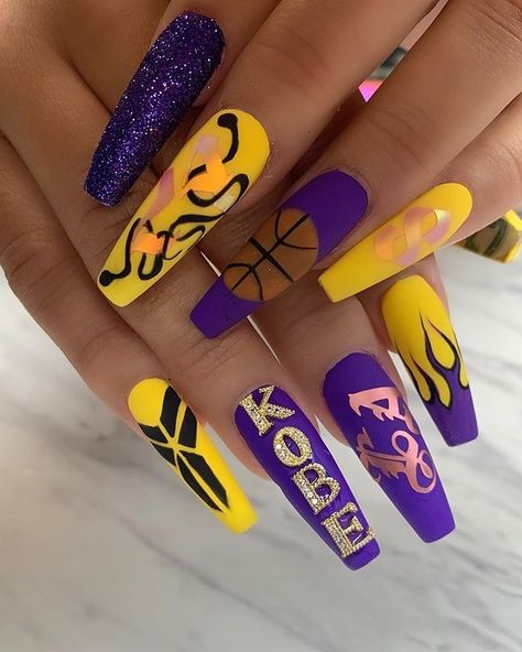 Basketball Nail Designs, Basketball Nails, Sports Nails, Neon Acrylic Nails, Makeup Colorful, Makeup Simple, Punk Nails, Drip Nails, Colored Acrylic Nails