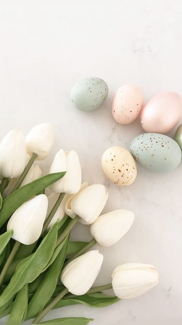 Motherhood Must Haves on Instagram: "Part of the magic of motherhood is creating excitement around the holidays. It’s still snowing here, but we are willing Spring to come by putting out cute Easter decor! Most of the items in this reel are form my local TJ Maxx or Hobby Lobby. Hope Spring shows up really soon wherever you are! 🌱🐣🌷" White Easter Aesthetic, Easter Astethic, Schedule Background, Egg Aesthetic, Easter Aesthetic, Cute Easter, Easter Egg Decorating, Hair Studio, Egg Decorating