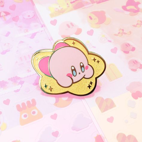 Kirby Nintendo, Kirby Art, Enamel Pin Collection, Pokemon Pins, Cool Pins, Enamels, Metal Pins, Kawaii Art, Cute Pins