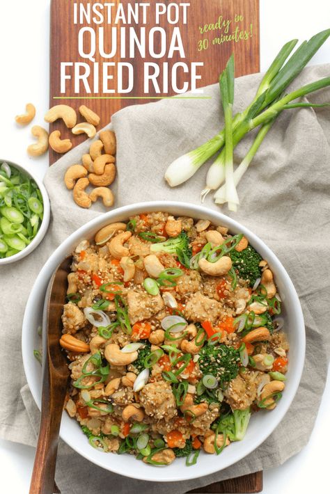 Chicken Quinoa Recipes, Quinoa Fried Rice, Instant Pot Quinoa, 30 Minute Meals Healthy, Chicken Recipes Easy, Rice With Chicken, Easy Rice, Easy Rice Recipes, Best Instant Pot Recipe