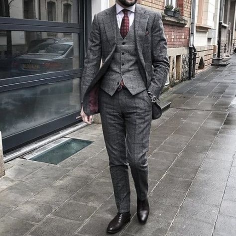 Gentleman With Charcoal Grey Three Piece Suit Brown Shoes Style Charcoal Suit Brown Shoes, Grey Suit Ideas, Mens Semi Formal Outfit, Grey Suit Brown Shoes, Masculine Outfit Ideas, Grey Three Piece Suit, Mens Semi Formal, Prom Suit Ideas, Black Three Piece Suit