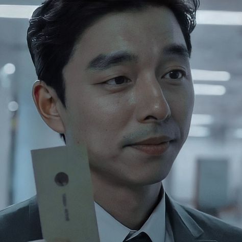 -𝐓𝐀𝐆𝐒- #squidgame #salesman #gongyoo #squidgameicons Squidgame Salesman, Gong Yoo Squid Game, The Salesman, Middle Aged Men, Fine Shyt, Lee Byung Hun, Gong Yoo, Game 3, Squid Games