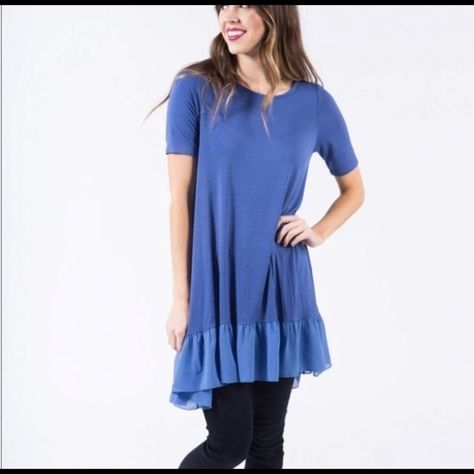 The Chiffon Ruffle Tunic Is One Of My Favorites! The Actual Body Of This Tunic Is The Soft & Stretchy Modal/Spandex We All Love, And The Bottom Ruffle Detail Is Chiffon! This Tunic Pairs Perfectly With Jeggings And Leggings, The Delicate Chiffon Bottom Adds An Extra Touch Of Fun, And It Looks Awesome Paired Under The Pullovers I Also Have In The Closet Right Now! Dora Black, Chiffon Tunic, Green Tunic, Striped Tunic Dress, Ruffled Tunic, Rose Sweater, Tunic Pattern, Tunic Tank Tops, Blue Soft