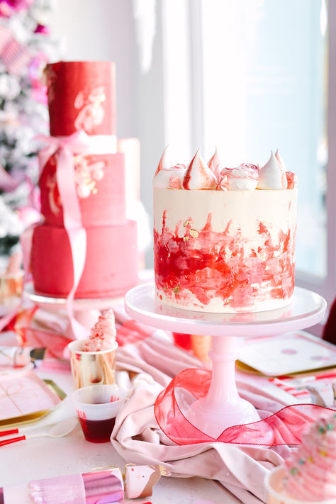 This red and pink Christmas cake is perfect for any holiday birthday celebration! Pink Christmas Cake, Red And Pink Christmas, Pink Christmas Party, Nutcracker Christmas Party, Christmas Birthday Cake, Fun Party Themes, Christmas Party Ideas, Christmas Party Supplies, Nutcracker Christmas