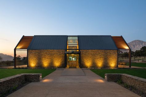 Idea 2652989: Kombuis Restaurant by Steyn Studio in South Africa Steep Mountain, Contemporary Barn, Wooden Terrace, Modern Barn House, Mountain Ranges, Barn Design, Casa Container, Barn Style House, Modern Barn