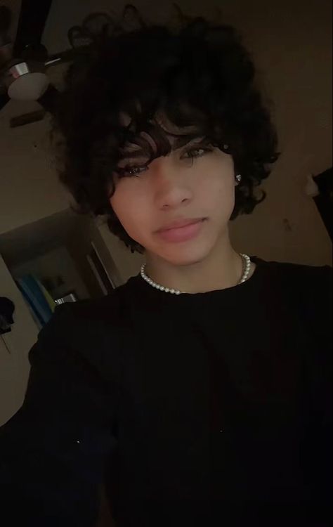 Ethan Garcia Cute, Ethan Garcia Ab Pics, I Love Curly Heads Pfp, Ethan Garcia And His Gf, Ethan Garcia Pics, I Heart Curly Heads Pfp, I Heart Curly Heads, Ethan Gracia, Ethan Garcia