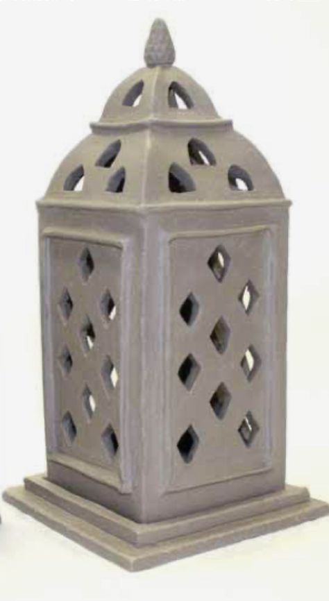 Ceramic Lantern Handmade, Ceramic Lantern Ideas, Clay Lanterns, Clay Lantern, Ceramic Lanterns, Islamic Lantern, Art Cube, Ceramic Projects, Japanese Lantern