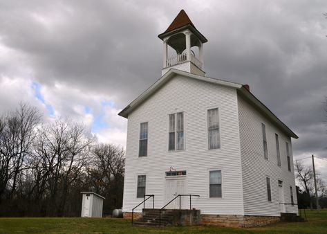 One of nation's oldest Presbyterian churches at home in Greene County | Ozarks Alive Missouri History, Greene County, Miniature Golf Course, Country Church, Presbyterian Church, Mississippi River, Mississippi, Missouri, Ash