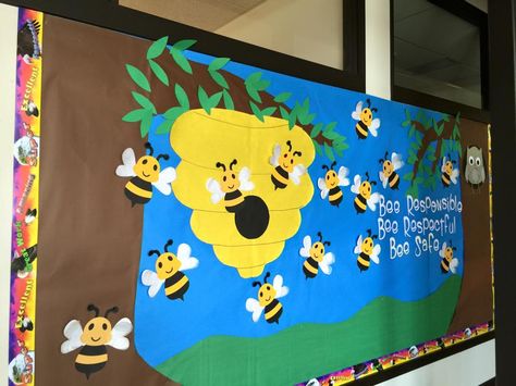 Bumble Bee Bulletin Board, made using the Silhouette Cameo Bee Bulletin Boards, Religious Bulletin Boards, Bible Bulletin Boards, Kids Bulletin Boards, Christian Bulletin Boards, Cute Bulletin Boards, Summer Bulletin Boards, Bee Themed Classroom, Sunday School Rooms