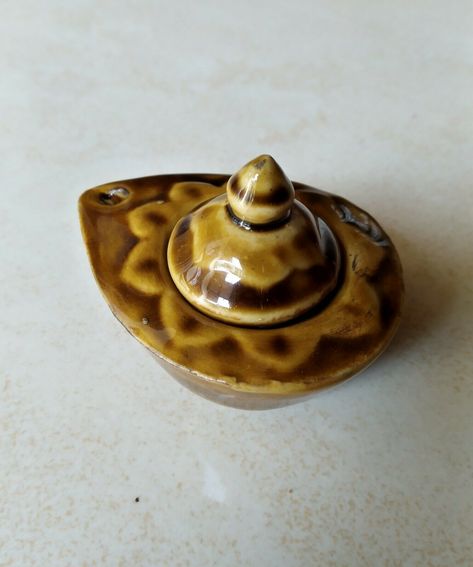 Ancient Oil Lamp, Natural Ceramic, Design Festival, Ancient Designs, Lighting Decor, Pooja Rooms, Festival Design, Oil Lamp, Ceramic Pot