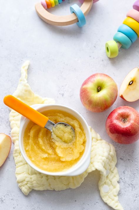 Homemade apple puree healthy baby food image | free image by rawpixel.com / Monika Apple Puree For Baby, 12 Month Baby Food, Apple Puree, Food Kit, Food Flatlay, Making Baby Food, Apple Photo, Dr Browns, Healthy Baby Food