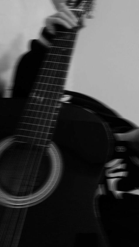 Gitar Pose, Guitar Black Aesthetic, Facebook Banner Aesthetic, Aesthetic Guitar Photos, Black Guitar Aesthetic, Background Guitar, Summer Photography Instagram, Jourdan Sloane, Bride Fashion Illustration