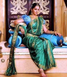 ऐश्वर्या राय, Anushka Photos, Saraswati Goddess, Indian Bridal Photos, Indian Actors, Anushka Shetty, Indian Photoshoot, Saree Photoshoot, Bridal Photoshoot