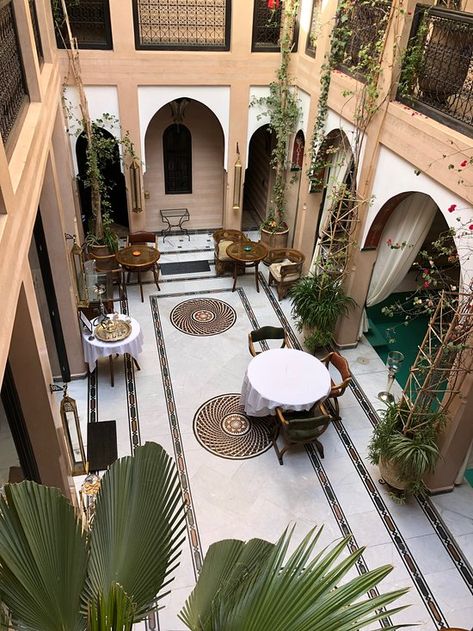 Moroccan Riad Courtyards, Riad Floor Plan, Riad Design, Riad Morocco, Morocco House, Modern Arabic Interior, Moroccan Courtyard, Villa Marrakech, Arabic Interior Design