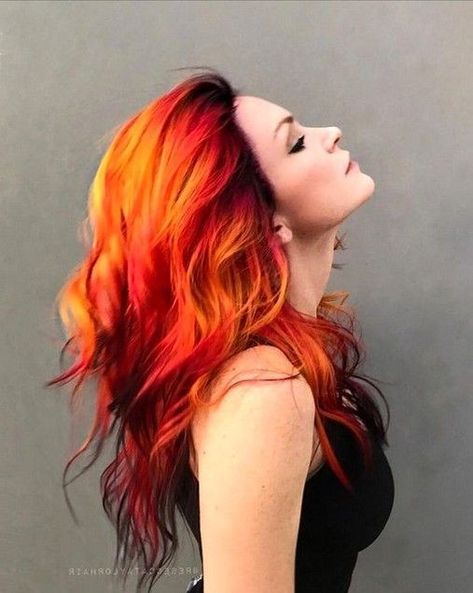 Sunset Hair Color, Orange Hair Color, Hair Shading, Cheveux Oranges, Sunset Hair, Hair Color Orange, Fire Hair, Long Hair Color, Ombre Hair Color