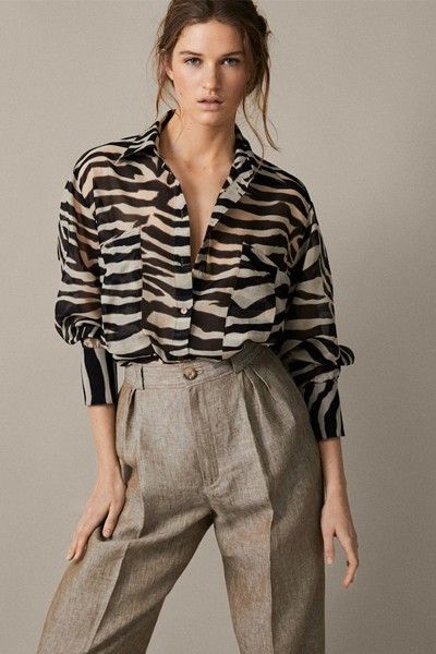 New Spring Fashion At Massimo Dutti Natural Gamine, Work Outfits Frauen, Flamboyant Natural, Print Shirts Women, Massimo Dutti Women, Mode Instagram, Business Outfit, Chiffon Shirt, Work Outfits Women