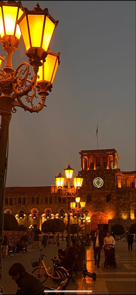 Yerevan Night, Armenia Video, Armenia Wallpaper, Armenia Aesthetic, Armenia Yerevan, Ariana Grande Anime, Armenian History, Church Aesthetic, Yerevan Armenia