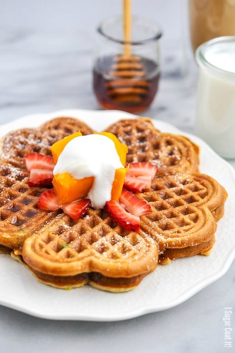 Non-Dairy Banana Flour Waffles Norwegian Waffles, Norwegian Recipes, Food Reference, Banana Flour, Breakfast Aesthetic, Sunday Reset, Waffles Recipe, Norwegian Food, Tasty Pancakes