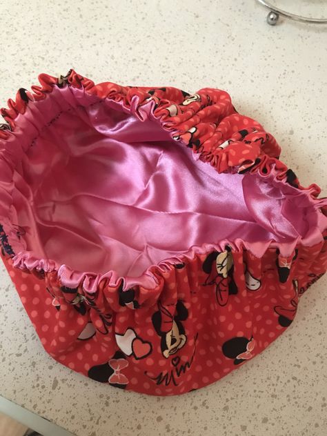 DIY Kids Satin Bonnet – Mom's At Home Journal Satin Bonnet Natural Hair, African Fabric Accessories, Baby Turban Headband, Silk Hair Bonnets, Curly Kids, Bandana Colors, Silk Bonnet, African Bag, Satin Bonnet