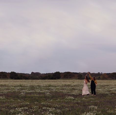 Couple In Flower Field Aesthetic, Photoshoot Flowy Dress, Girl In Flower Field, Flower Field Aesthetic, Dancing In A Field, Field Aesthetic, Pale Blue Eyes, Engagement Pic, Perks Of Being A Wallflower