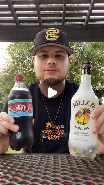 izzydrinks on Instagram: "Malibu & Dr. Pepper Creamy Coconut!? 👀🍻 #izzydrinks#mixeddrinks#summerdrinks#drpepper#drinkreview" Dirty Dr Pepper Recipe With Alcohol, Dr Pepper And Malibu Rum, Dr Pepper Alcoholic Drinks, Malibu Rum Drinks, Toddy Recipe, Hot Toddies Recipe, Homemade Cocktails, Malibu Rum, Hot Toddy