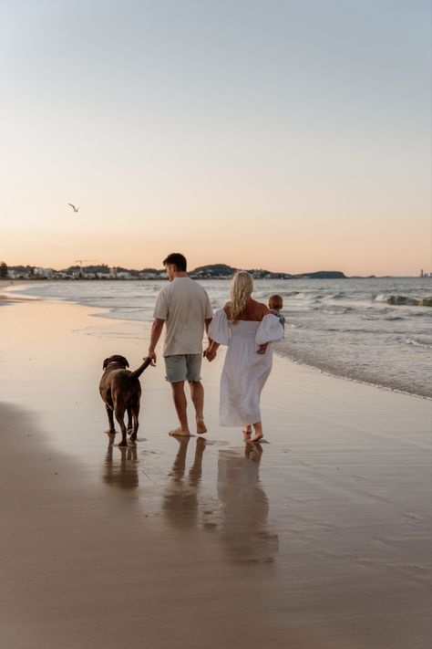 Family of 4 walking on the beach at sunset. 3 humans and 1 dog Beach With Family Aesthetic, Lifestyle Family Beach Session, Beach Family Lifestyle, Aesthetic Family Vacation, Mom Beach Aesthetic, Family Beach Pictures Aesthetic, Hawaii Life Aesthetic Family, Family On The Beach Aesthetic, Family Aesthetic Beach