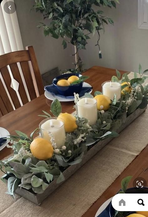 Drake Relationship, Basketball Homecoming, Table Centerpieces For Home, Lemon Kitchen Decor, Summer Centerpieces, Dining Room Table Centerpieces, Lemon Kitchen, Tafel Decor, Dining Room Table Decor